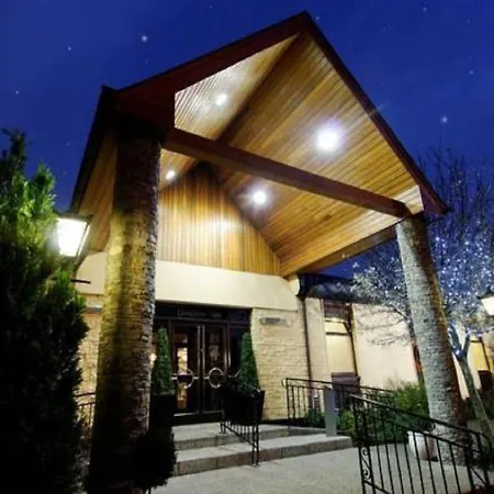 Devon Hotel Templeglantine Village