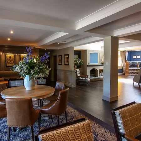 Hotel Devon Templeglantine Village