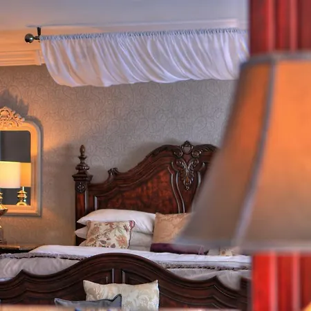 Devon Templeglantine Village